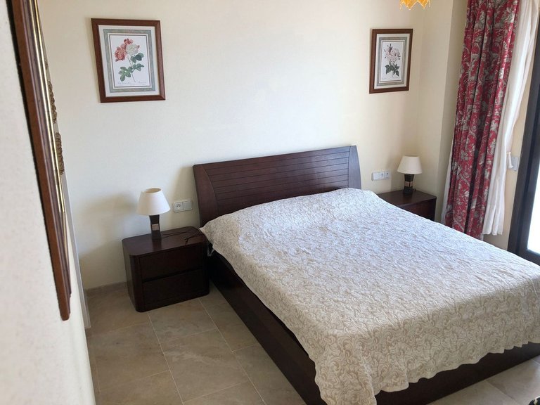 Apartment for Sale in La Duquesa, Malaga 10