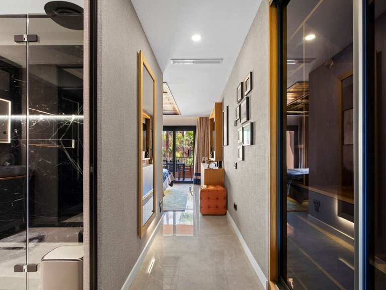 Apartment for Sale in Puerto Banús, Malaga 19