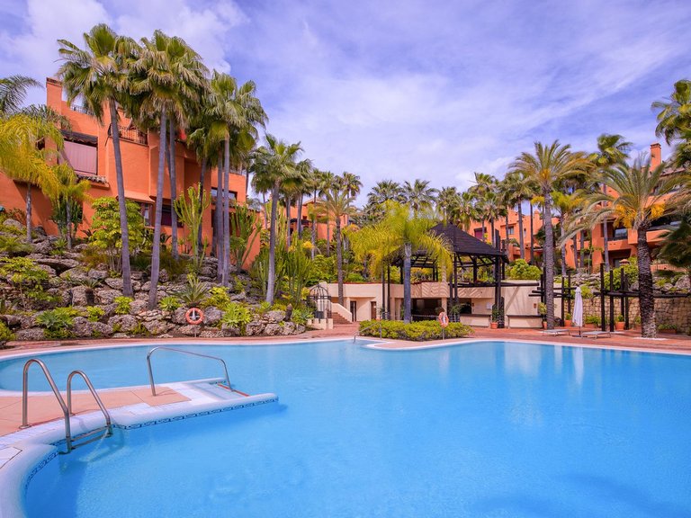 Apartment for Sale in Puerto Banús, Malaga 36