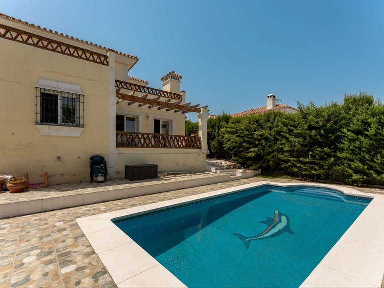 Villa for Sale in Coín, Malaga 36