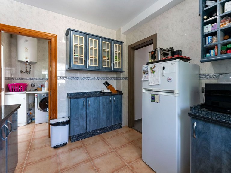 Villa for Sale in Coín, Malaga 8