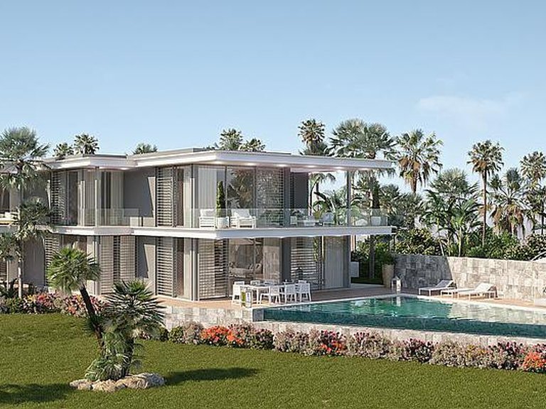 Villa for Sale in Cabopino, Malaga 9