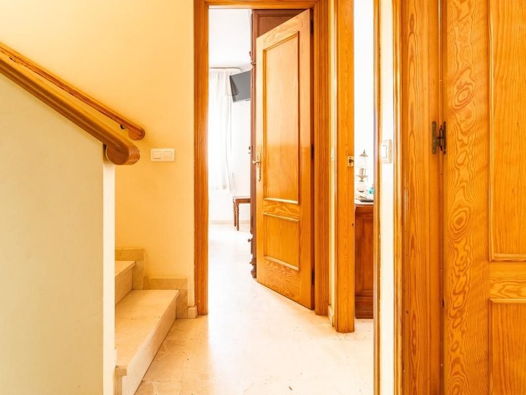 Villa for Sale in Estepona, Malaga 16