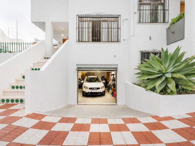 Villa for Sale in Estepona, Malaga 21
