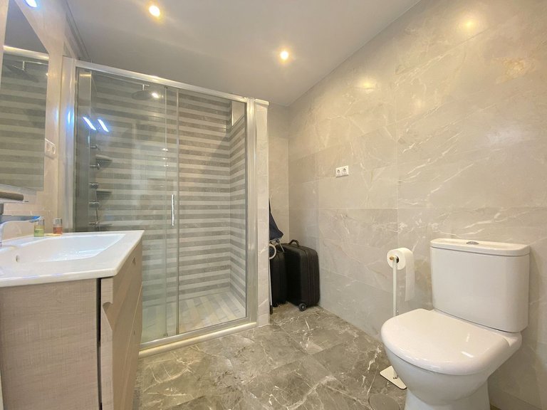 Apartment for Sale in Costa del Sol Fuengirola, Malaga 7