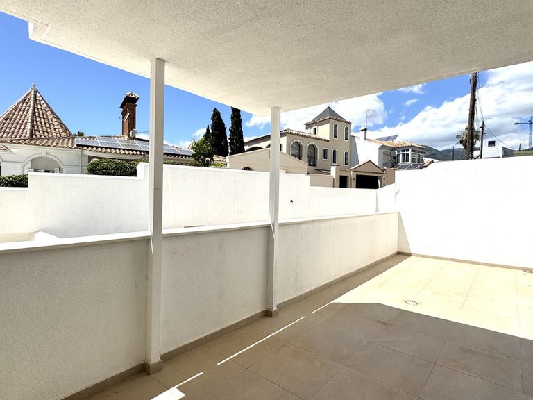 Apartment for Sale in Fuengirola, Malaga 12