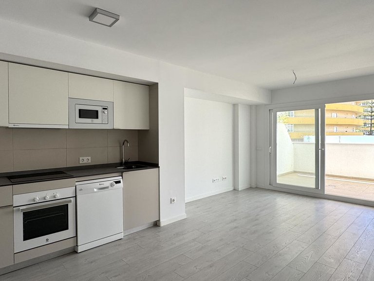Apartment for Sale in Fuengirola, Malaga 3