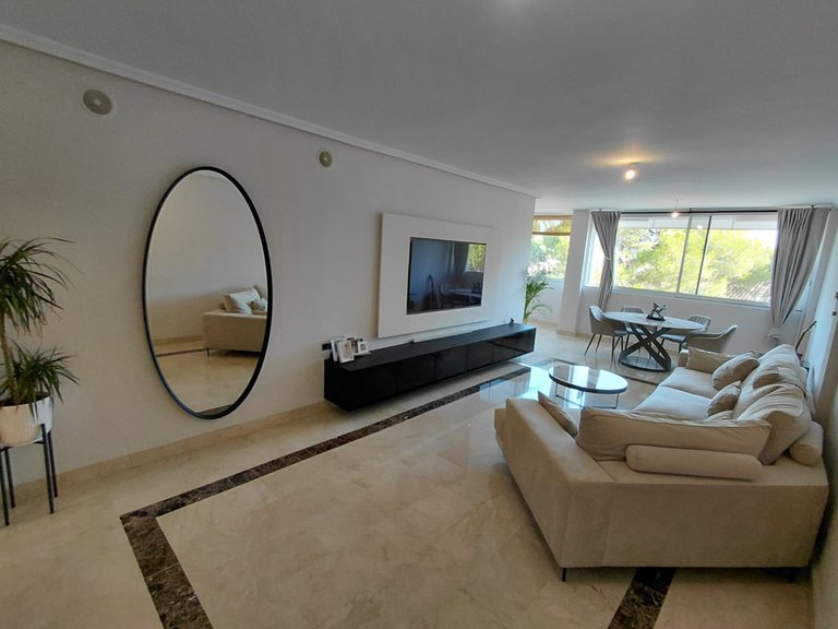 Apartment for Sale in Nagüeles, Malaga 1