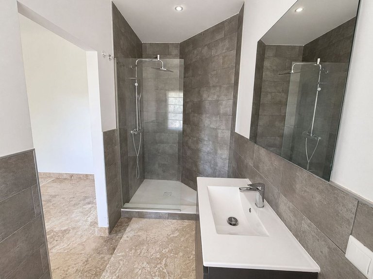 Villa for Sale in La Cala, Malaga 21