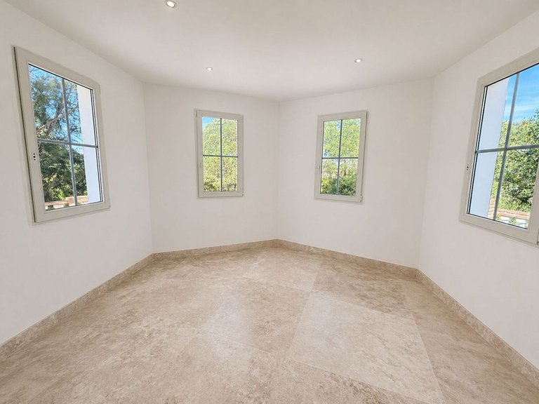 Villa for Sale in La Cala, Malaga 26