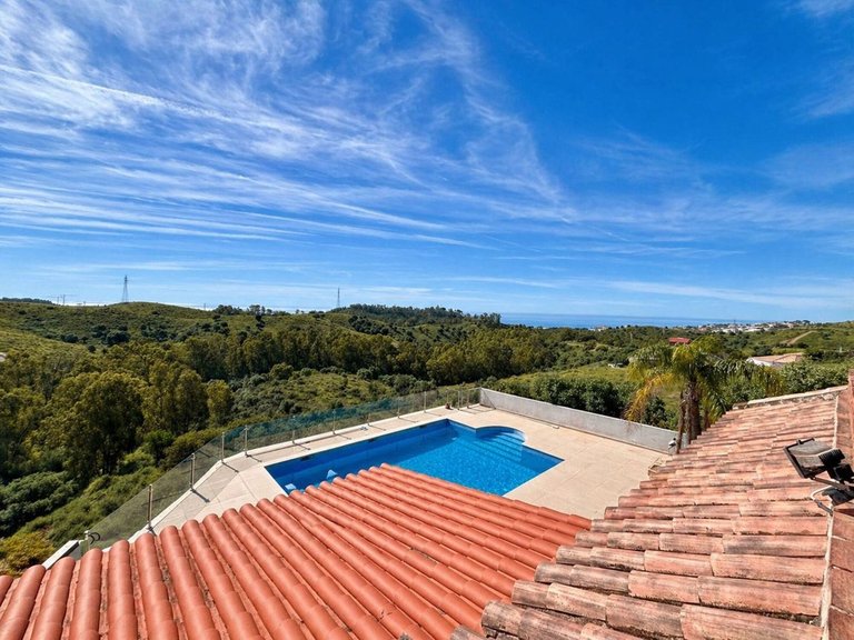Villa for Sale in La Cala, Malaga 31