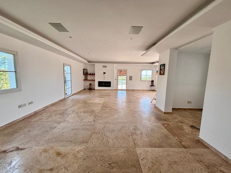 Villa for Sale in La Cala, Malaga 6