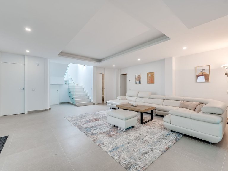 Villa for Sale in San Pedro De Alcántara, Malaga 27