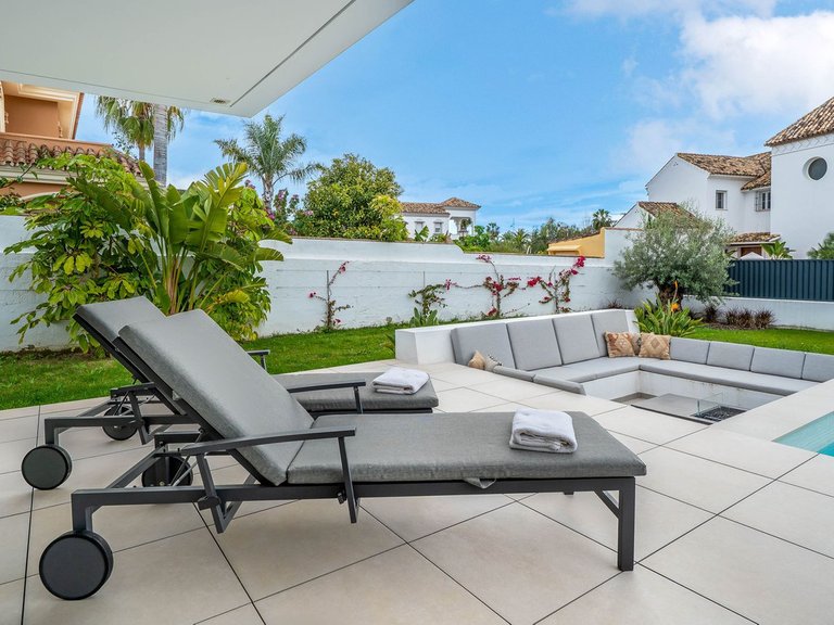 Villa for Sale in San Pedro De Alcántara, Malaga 38