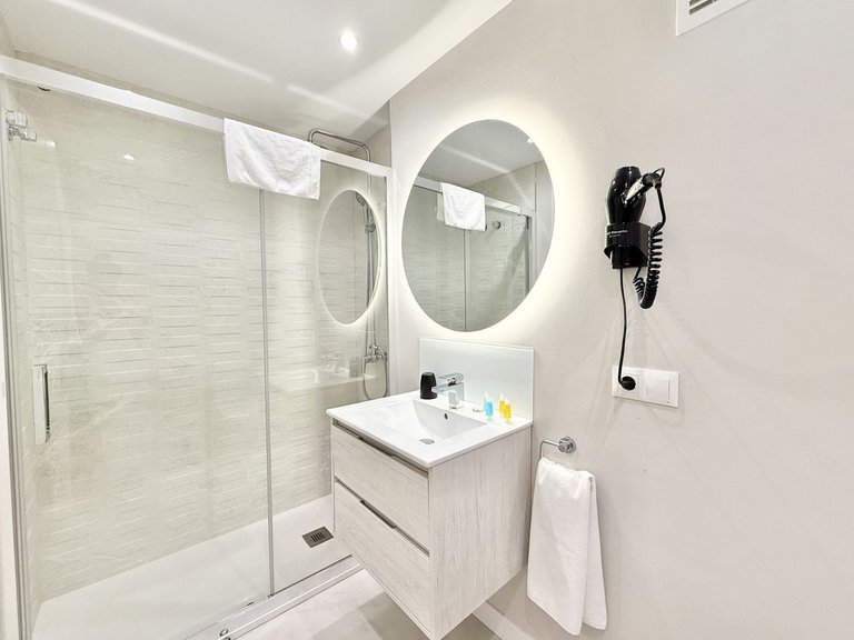 Apartment for Sale in Benahavís, Malaga 19