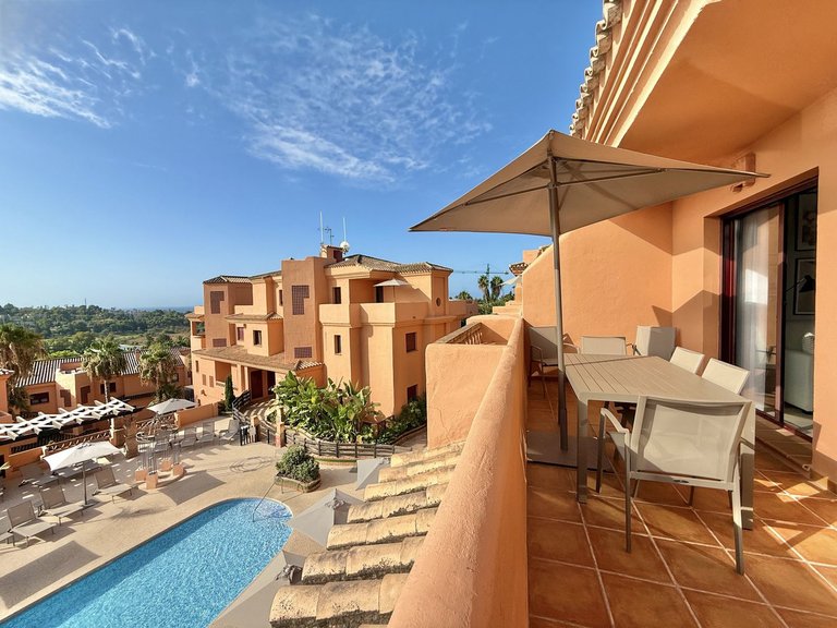 Apartment for Sale in Benahavís, Malaga 26