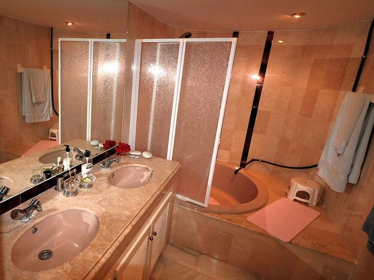 Apartment for Sale in Bel Air, Malaga 29