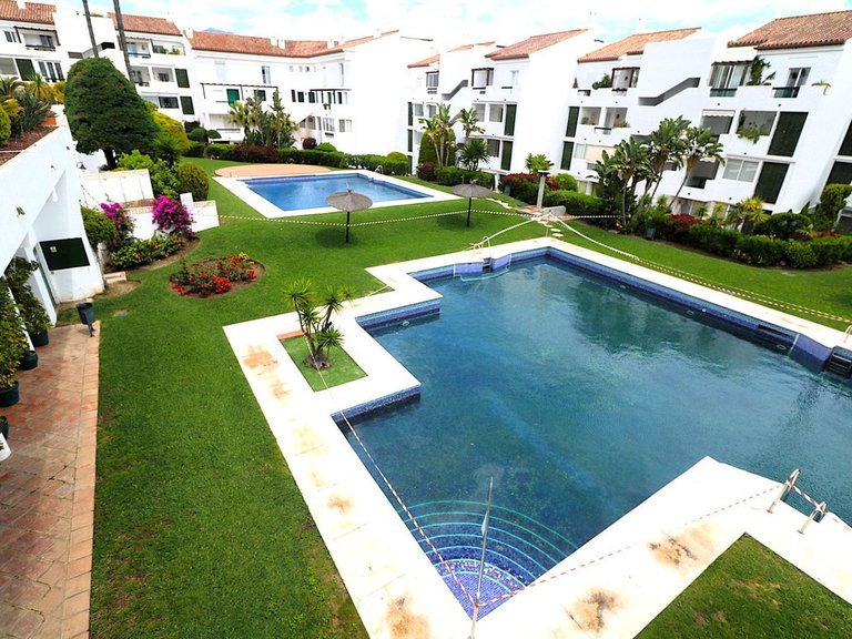 Apartment for Sale in Bel Air, Malaga 43
