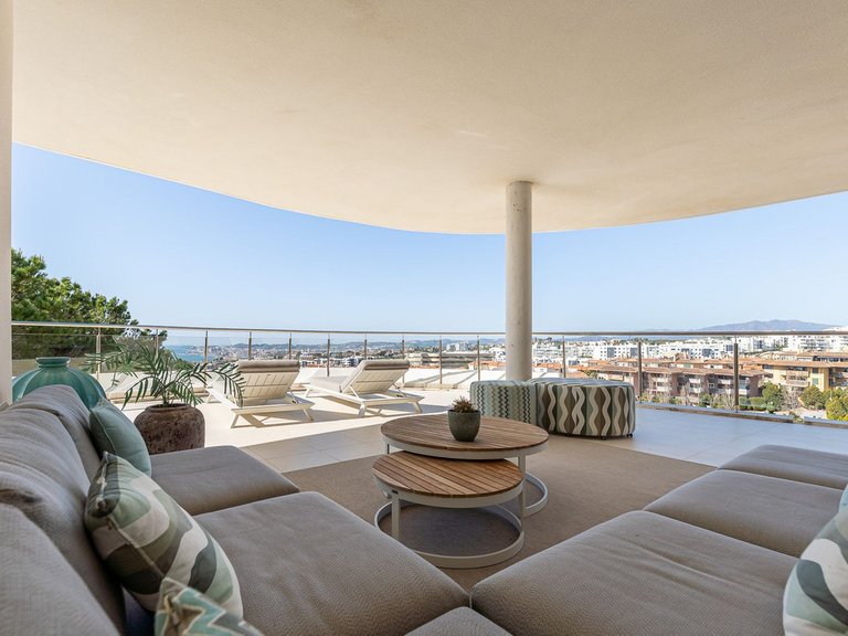 Apartment for Sale in Benalmadena, Malaga 17