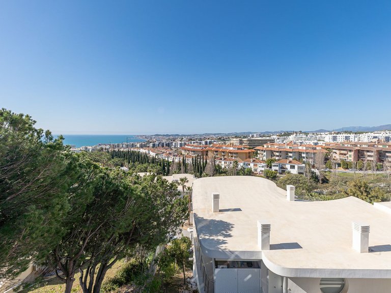 Apartment for Sale in Benalmadena, Malaga 19