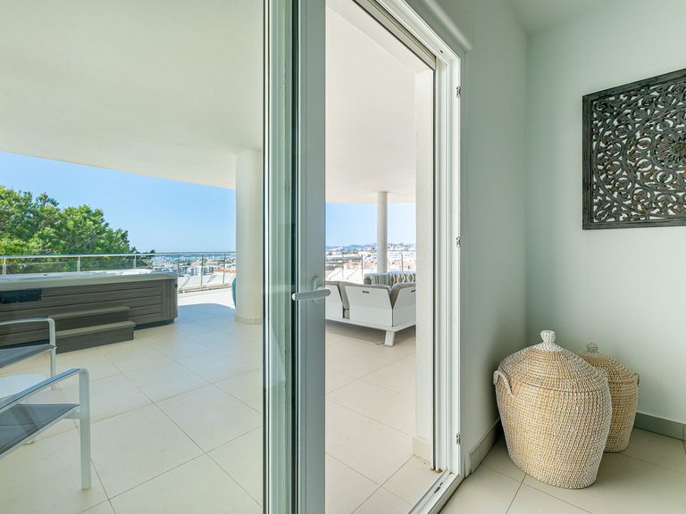 Apartment for Sale in Benalmadena, Malaga 39