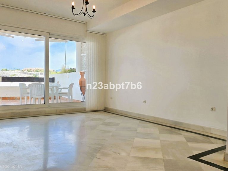 Apartment for Sale in Nueva Andalucía, Malaga 2