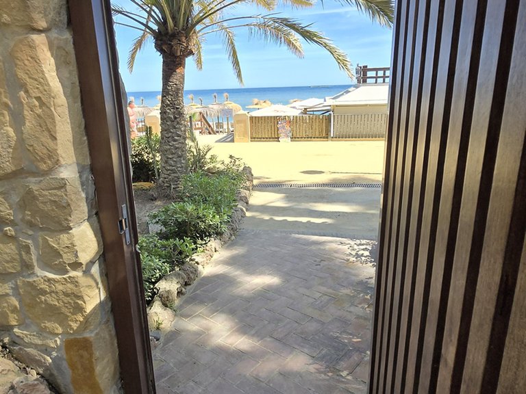 Apartment for Sale in The Golden Mile, Malaga 23