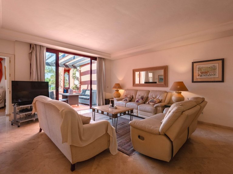 Apartment for Sale in Estepona, Malaga 3
