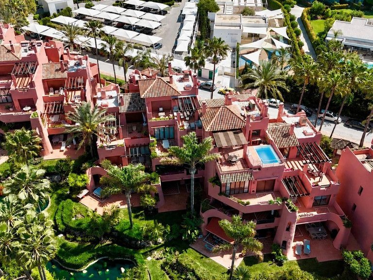 Apartment for Sale in Estepona, Malaga 31