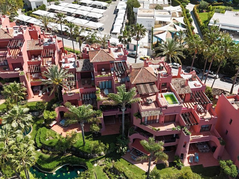 Apartment for Sale in Estepona, Malaga 32