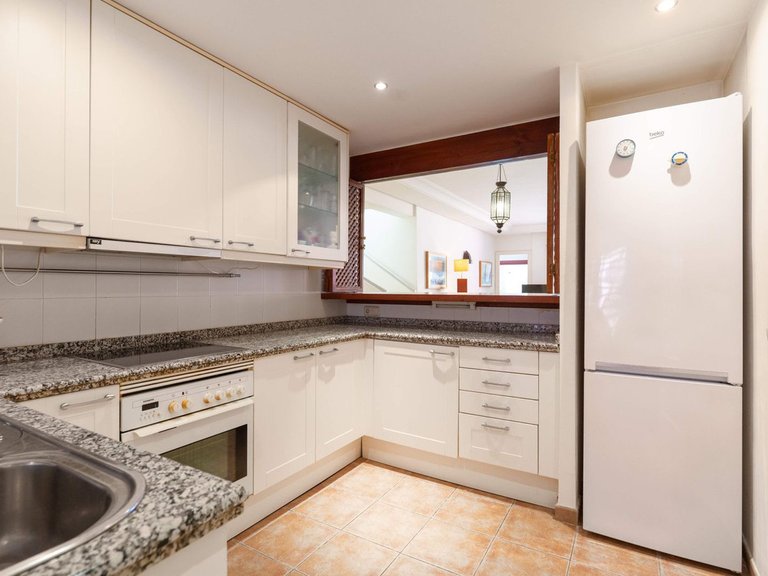 Apartment for Sale in Estepona, Malaga 5