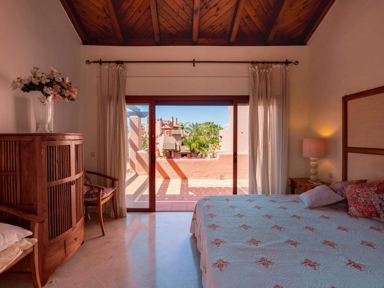 Apartment for Sale in Estepona, Malaga 8