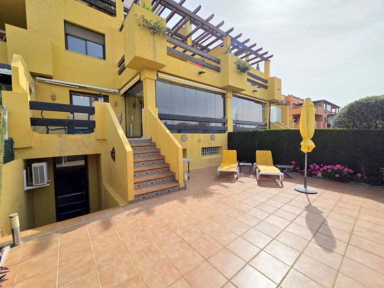 Apartment for Sale in Casares, Malaga 15