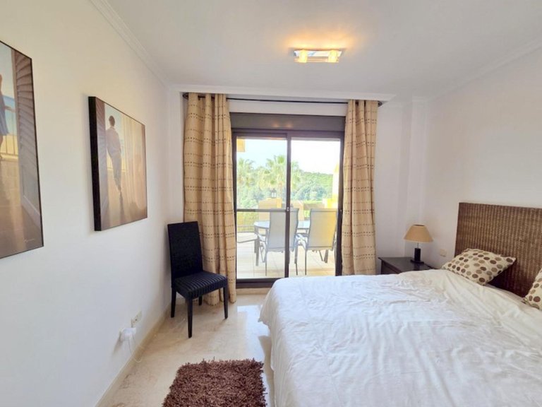 Apartment for Sale in Casares, Malaga 9