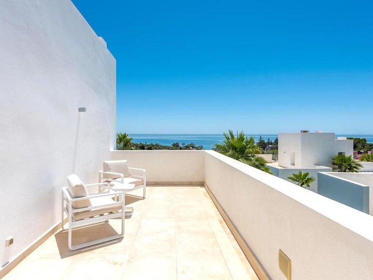 Villa for Sale in Marbella, Malaga 23