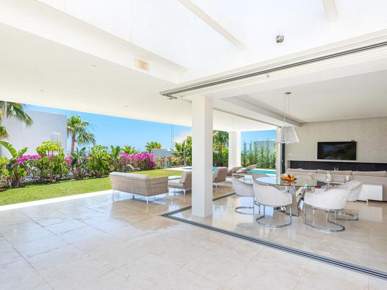 Villa for Sale in Marbella, Malaga 6