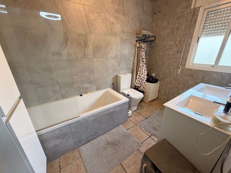 Villa for Sale in Calypso, Malaga 13