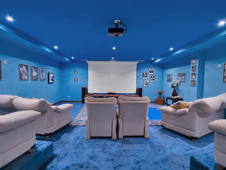 Villa for Sale in Nueva Andalucía, Malaga 33