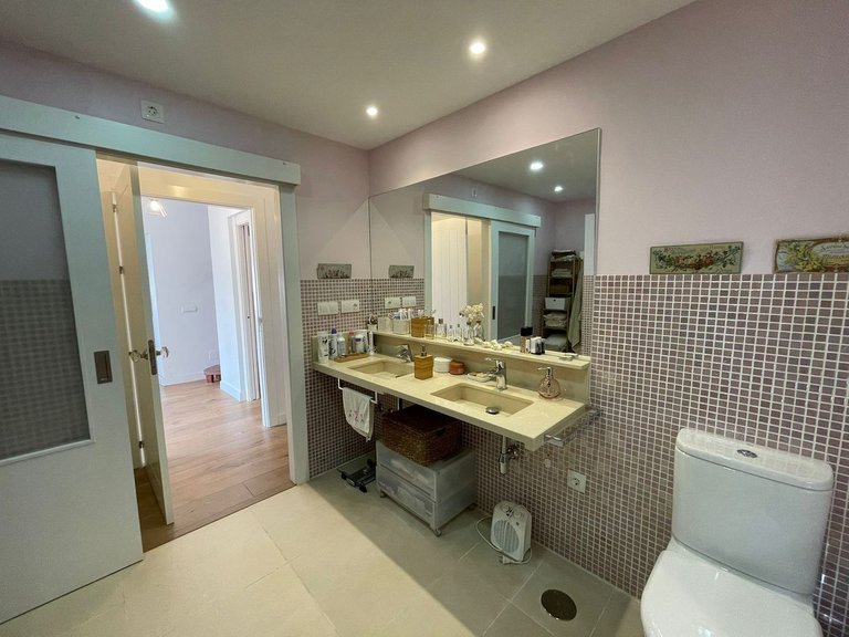 Villa for Sale in Estepona, Malaga 24