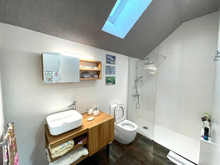 Villa for Sale in Estepona, Malaga 35