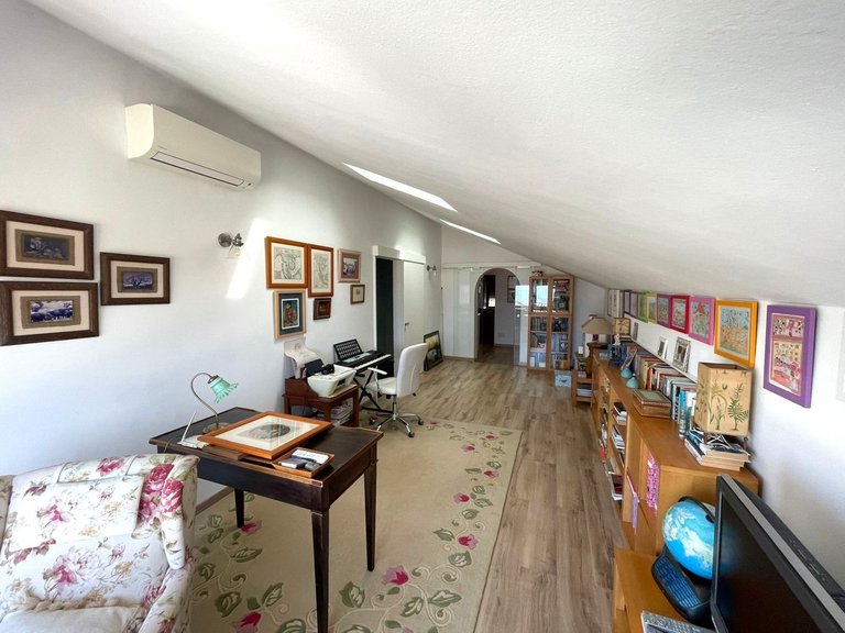 Villa for Sale in Estepona, Malaga 39