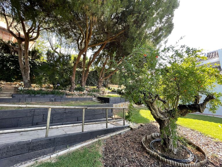 Villa for Sale in Estepona, Malaga 49