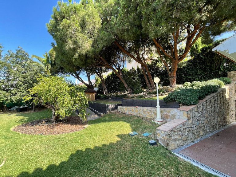 Villa for Sale in Estepona, Malaga 54