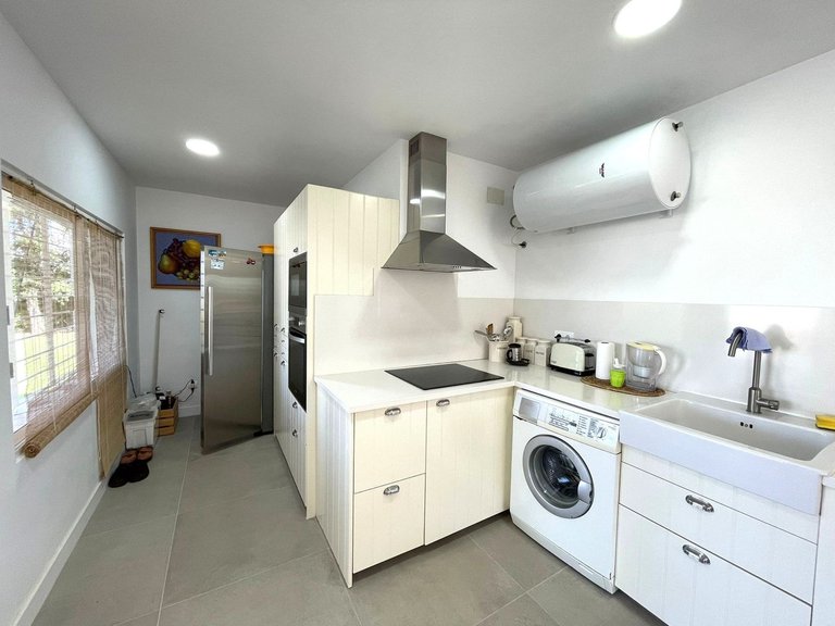 Villa for Sale in Estepona, Malaga 8