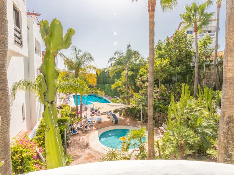 Apartment for Sale in Nueva Andalucía, Malaga 10