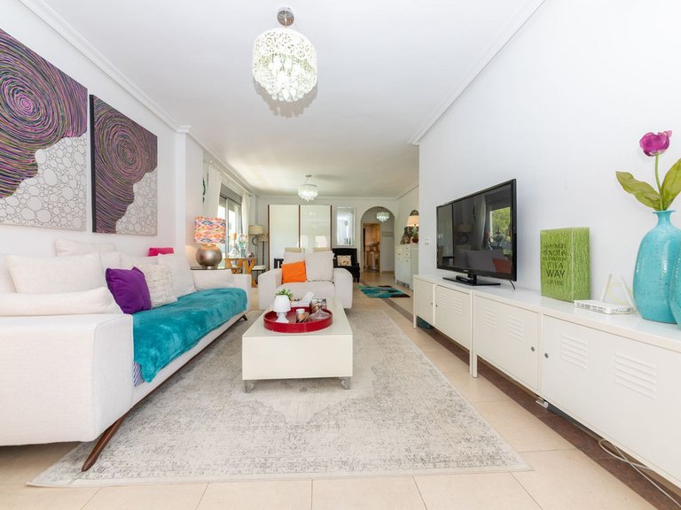 Apartment for Sale in Nueva Andalucía, Malaga 8