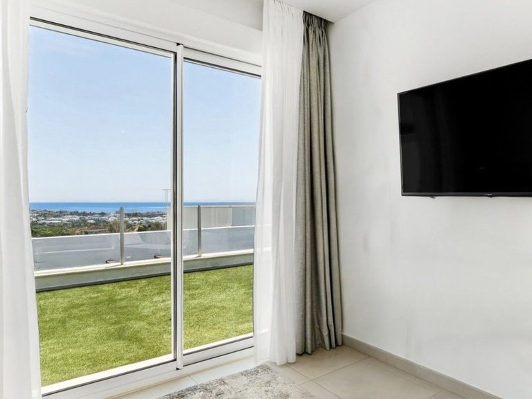Apartment for Sale in Altos De Los Monteros, Malaga 15