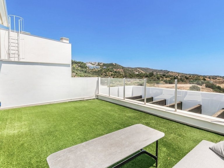 Apartment for Sale in Altos De Los Monteros, Malaga 3