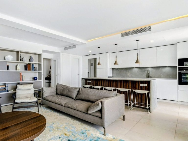 Apartment for Sale in Altos De Los Monteros, Malaga 8