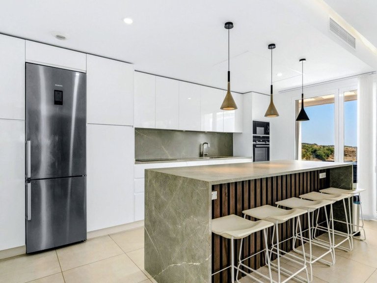 Apartment for Sale in Altos De Los Monteros, Malaga 9